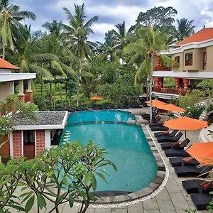 Resort Field ****